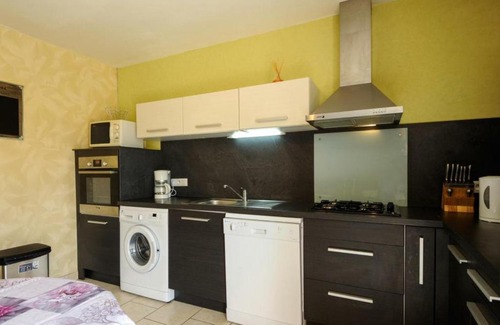 Laines-aux-Bois House | Gîte Laines-aux-Bois, 2 pièces, 4 personnes - FR-1-543-87