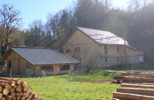 Vennes Apartment | Gîte le creux de vennes