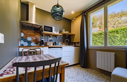 Saint-Romain Apartment | Gîte "Le Minéral" - 2 pers - 3* - 10 min from Beaune