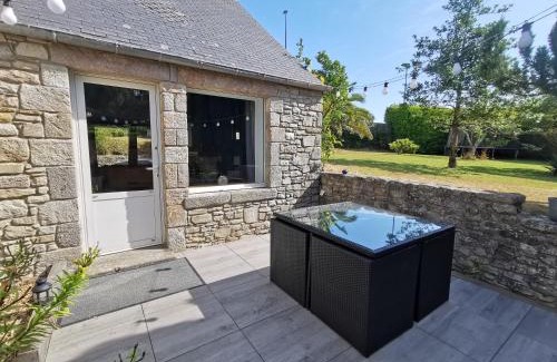 Sainte-Croix-Hague House | Gîte Le Petit Bacchus