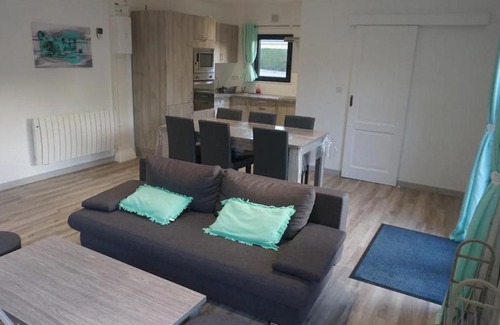Poix-Terron House | Gîte le Pixien C 15 min Charleville