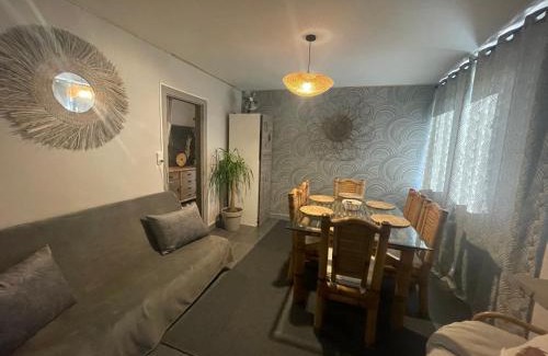 Allegre Apartment | Gîte "Les Bambous" 6 personnes, prestations bien-être, salle et aire de jeux enfants