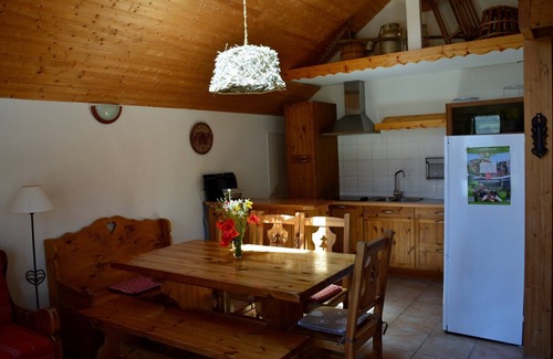 Lans-en-Vercors Cottage | Gîte Les Bruyères in Lans en Vercors - hike, bike