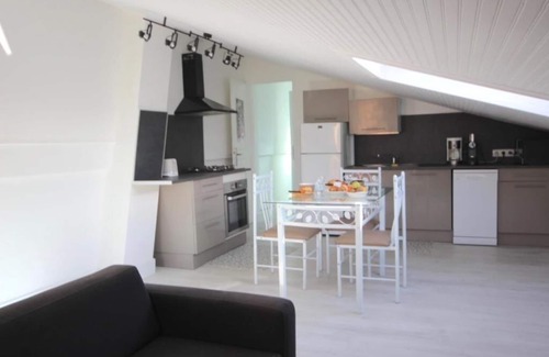 Ille-sur-Tet Apartment | Gîte Les Mimosas des Orgues de la Sybille