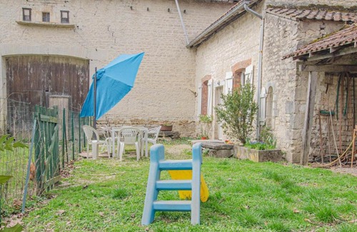 Longchamp-sur-Aujon House | Gîte Longchamp-sur-Aujon, 6 pièces, 11 personnes - FR-1-543-193