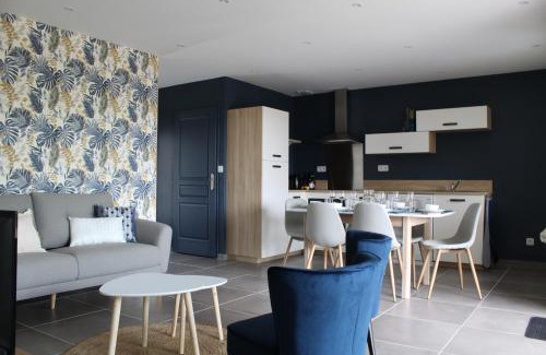 Fontenay-le-Comte House | Gîte Lou, Gîte famille et bien être avec jacuzzi