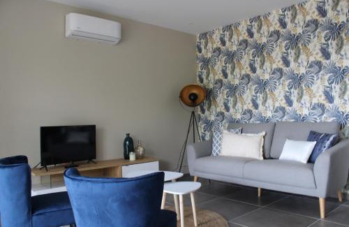 Fontenay-le-Comte House | Gîte Lou, Gîte famille et bien être avec jacuzzi