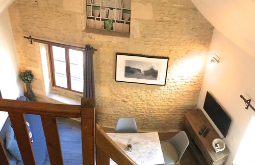 Bernieres-sur-Mer Cottage | Gîte-Private Bathroom-Garden View-BEACH