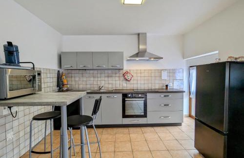 Saint-Michel-sur-Meurthe Apartment | Gîte rénové avec parking à proximité de Saint-Dié-des-Vosges - FR-1-589-675