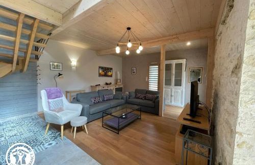 Bourneau House | Gîte rénové avec jardin et terrasse près de Thiré, festival de musique baroque, idéal pour familles - FR-1-426-538