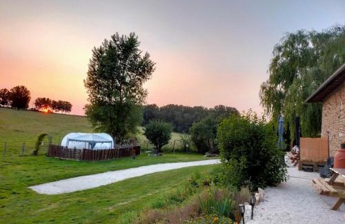 Montillot House | Gîte rural au Bois des Riots