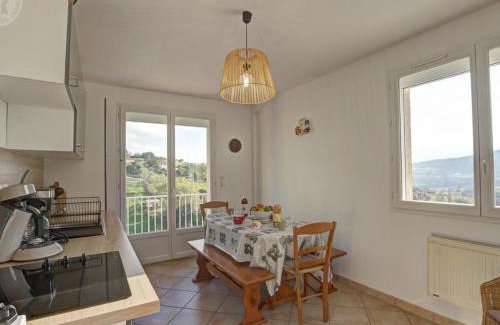 Saint-Romain-en-Jarez House | Gîte rural avec jardin, parking et WiFi - Saint-Romain-en-Jarez - FR-1-496-295