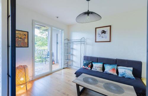 Saint-Cassin Apartment | Gîte, Spa Kyo-alpes, piscine intérieure privée prés de Chambéry