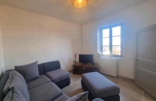 Le Crozet House | Gîte spacieux au Crozet - Animaux acceptés et WiFi - FR-1-496-341