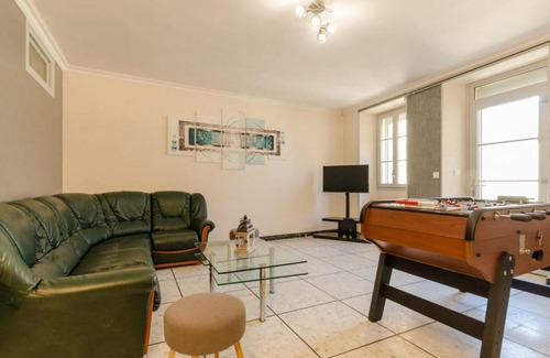 Villenauxe-la-Grande House | Gîte Villenauxe-la-Grande, 4 pièces, 6 personnes - FR-1-543-23