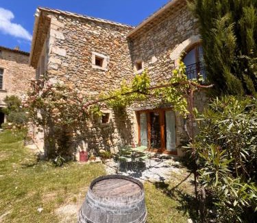 Roche-Saint-Secret House | Gîtes du Château d'Alençon