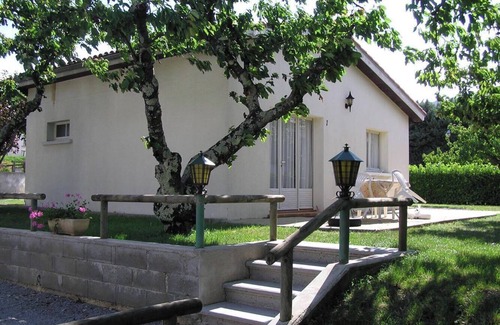 Saint-Laurent-sous-Coiron House | Gîtes PISCINE + JEUX SOLARIUM relaxation - 59m² - ARDÈCHE Sud