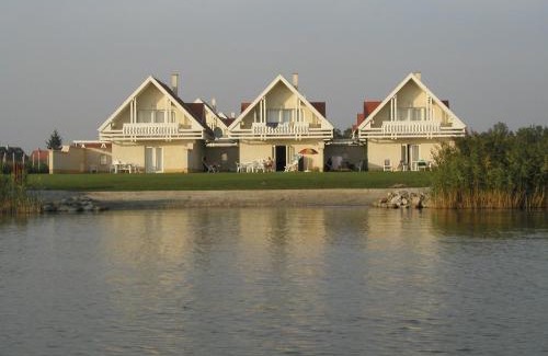 Velence House | Gólya Villa Park