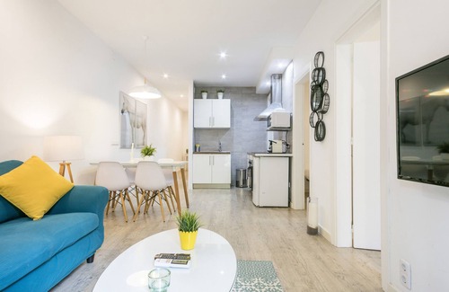 Les Corts Apartment | G33