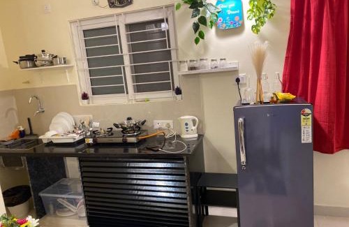 Gachibowli Apartment | Gachibowli ' House of Color's Susi Stays-303 1 BHK