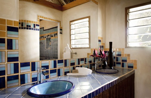 San Antonio Hotel | Gaia Riverlodge