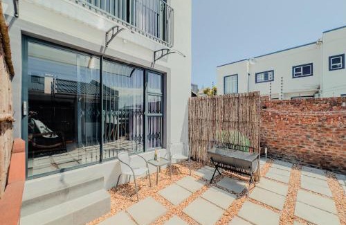 Humewood House | Gaiaqua Guesthouse