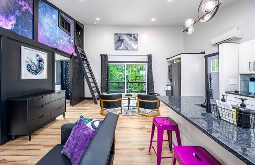 Bynum Cabin | Galaxy Tree House Sum