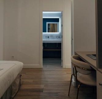 Triana Apartment | Galmen Suites