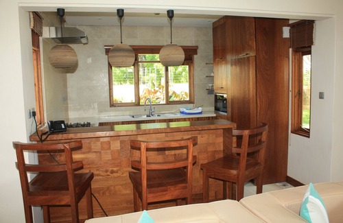 Galu Beach Villa | Galu Tulivu - the Residence (Villa One)