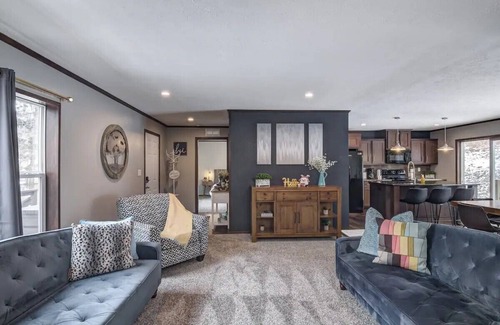 Durand House | GAME ROOM! Comfortable beds*Nature*FUN