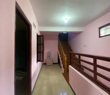 Valparai House | Ganapathy Homes valparai