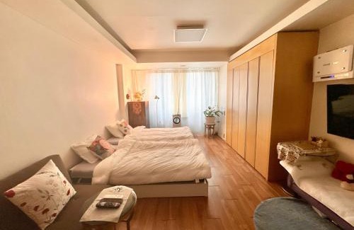 Seocho-dong Apartment | Gangnam Station Fun House