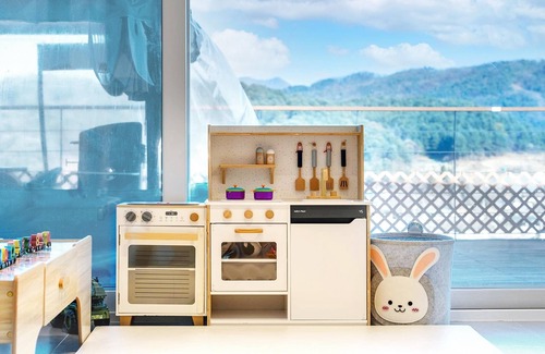 Sang House | Gapyeong Pinetree Kids Pool Villa