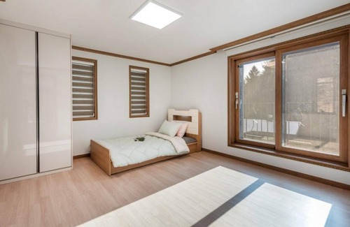 Seorak House | Gapyeong Suryuhwagaewon Pension