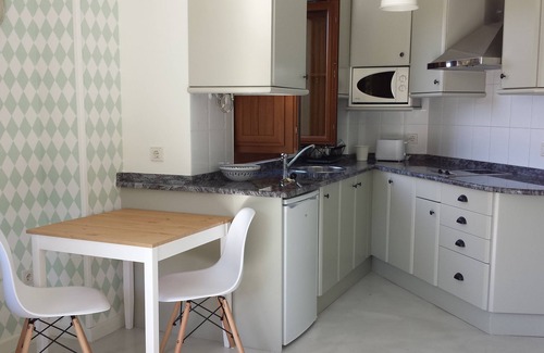 San Vicente de la Barquera Apartment | garden apartment