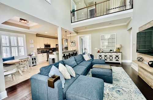 Salters Cove House | Garden City Pet friendly beach house! Golf car provided. 3 min ride to the beach