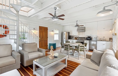 Harleston Village House | 'Garden Cottage' at The Broad Street Residences