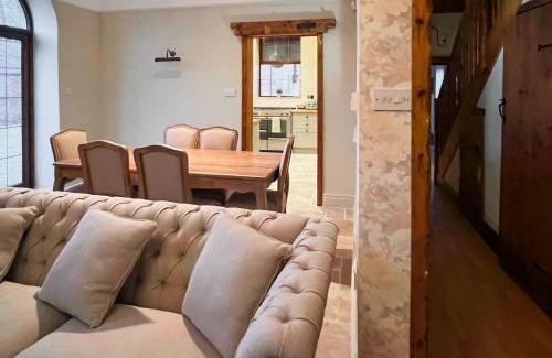 Northwich House | Garden Cottage - Uk45498