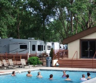 West Colorado Springs Resort | Garden of the Gods RV Resort