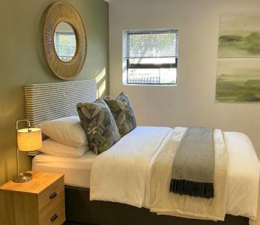 Wavecrest Apartment | Garden Retreat in JBay