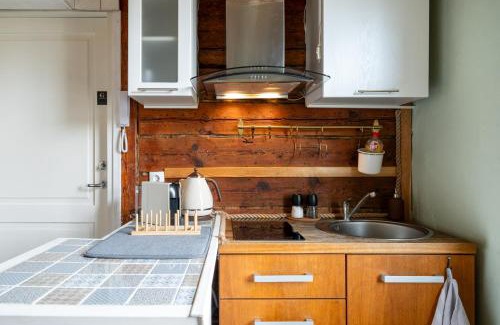 Pelgulinn Apartment | Garden Studio next to Telliskivi & Old Town