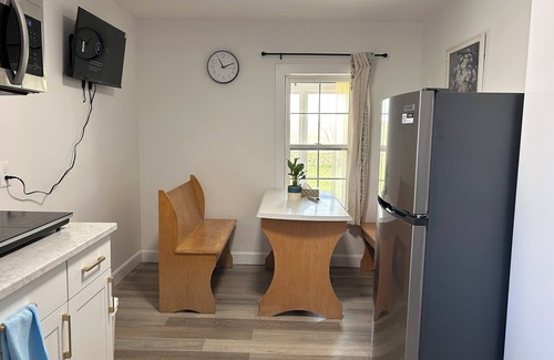 Borden-Carleton Apartment | Garden View near Conferation Bridge and beaches