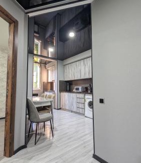 Borjomi Apartment | Gari's apartment next to Borjomi Central Park