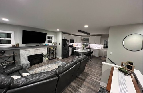 Northtown House | Garland Getaway-Updated 1926 bungalow, Pet-friendly!