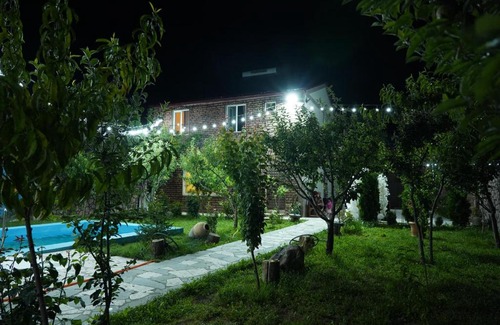 Garni House | Garni family house B&B