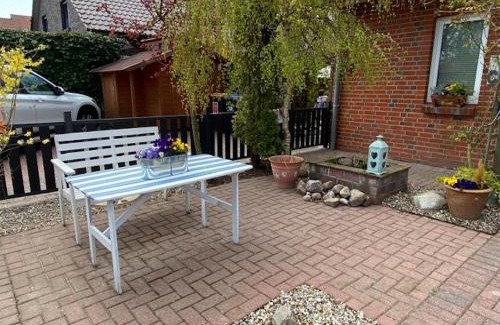 Burgstaaken House | Garten, Terrasse und Kamin - Cozy Cottage 1