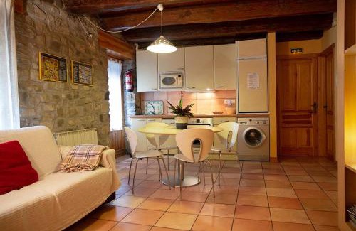 Isaba Apartment | Garxo Apartamentos
