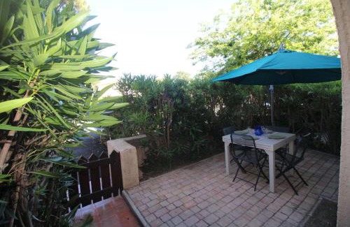 Gassin Apartment | Gasjoly - Golfe de St-Tropez Studio avec cabine climatisé pour 4 personnes