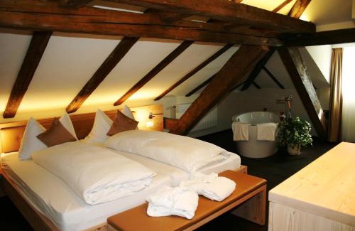 Horw Hotel | Gasthaus zur Waldegg