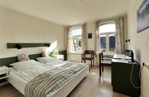 Undeloh House | Gasthof Heidelust Pension